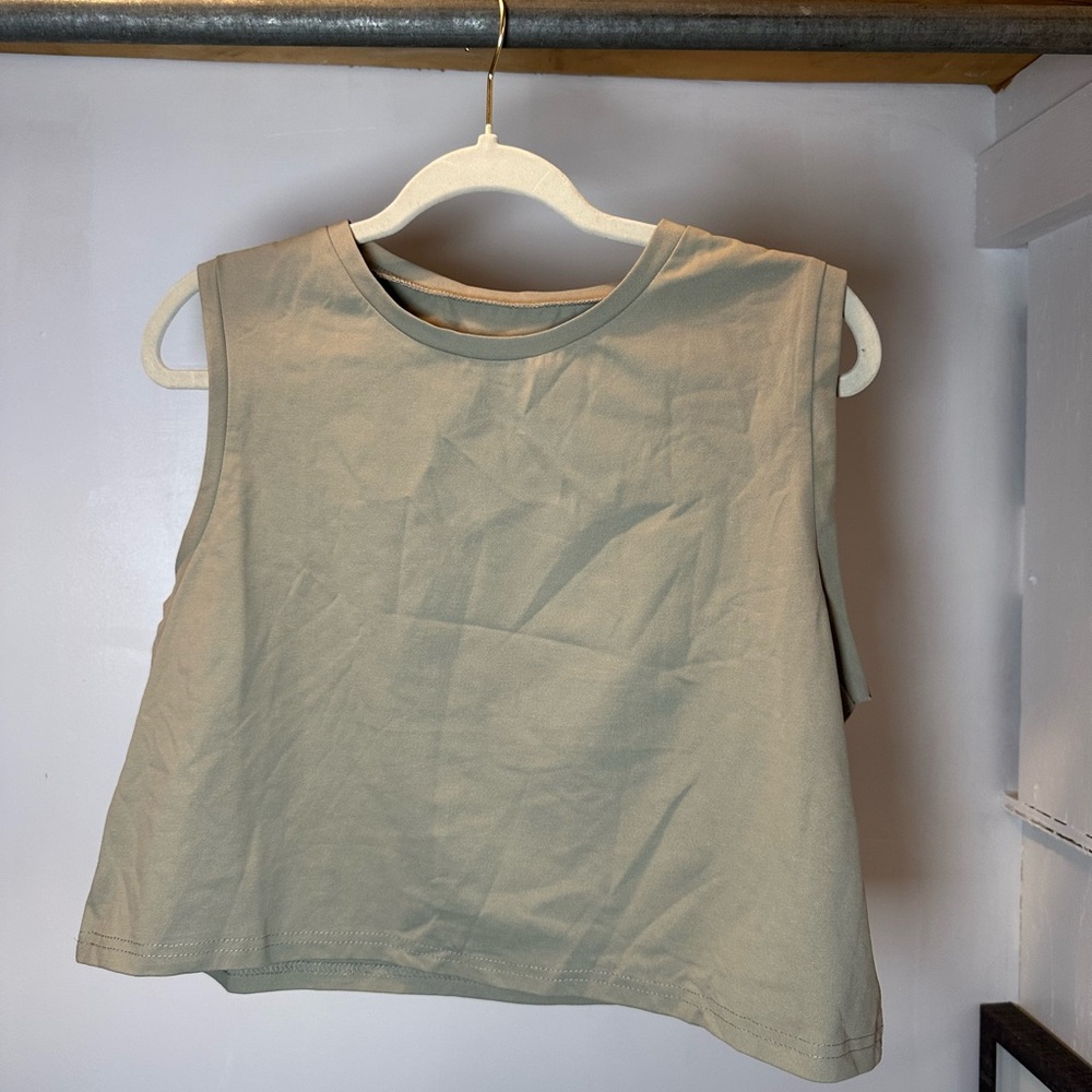 SHEIN Olive Green Muscle Tee